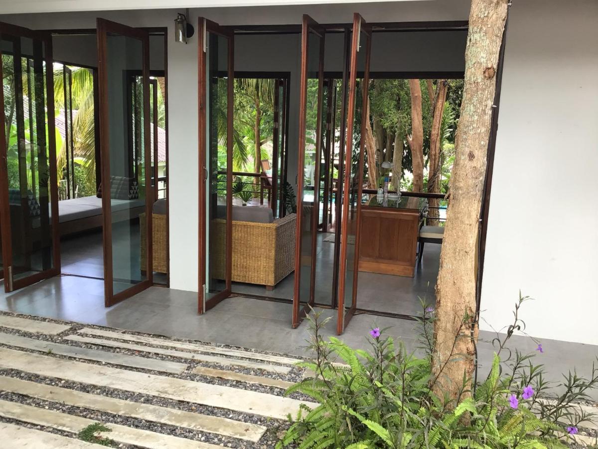 ホテル Baan Nai Suan ボプート エクステリア 写真